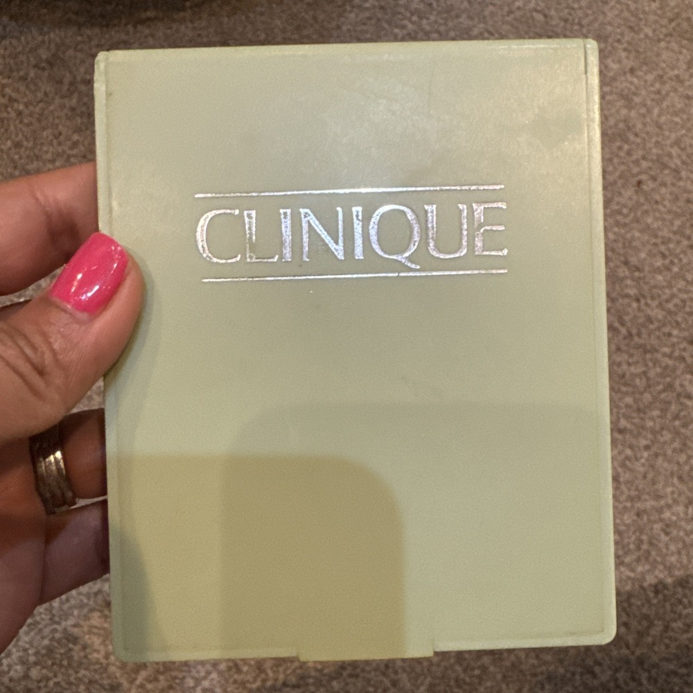 Vtg 90s Clinique Compact Travel Mirror 4.5" Fold Out Purse Make Up Green Logo‎